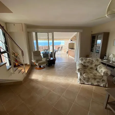 בית נופש The Feelgood House With Jacuzzi And Ocean View